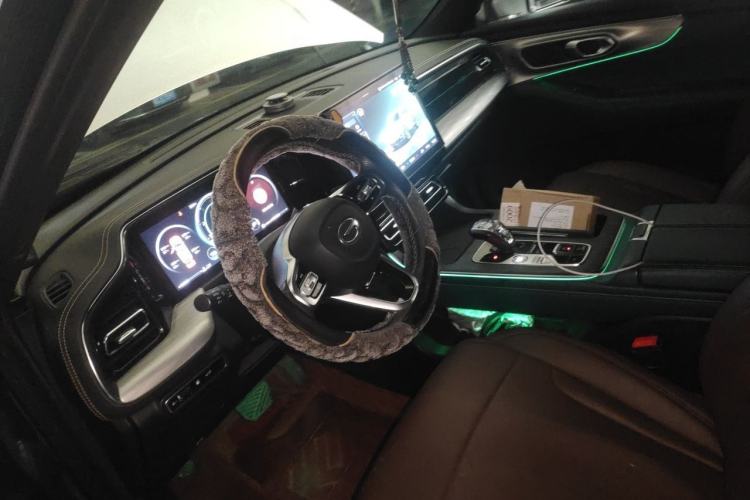 Used GAC Trumpchi GS8 2022 Linghang Series 2.0 TGDI Two-Wheel-Drive Luxury Smart Connectivity Version (7 Seats) Steering Wheel