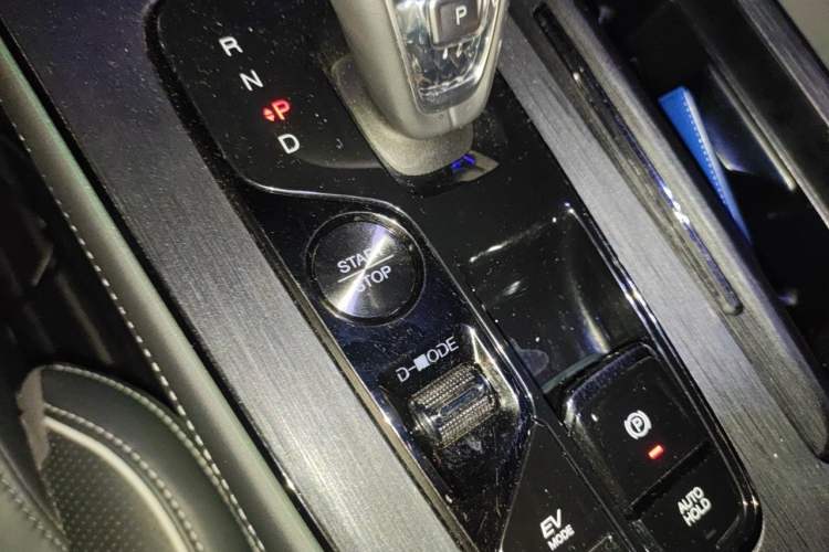 Used GAC Trumpchi GS8 2022 Dual-Engine Series 2.0TM Two-Wheel Drive Prestige Edition (7 Seats) Vehicle Key