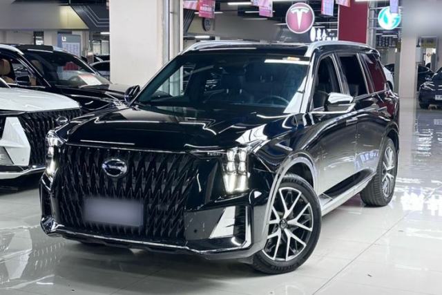 Ojetý GAC Trumpchi GS8 2024 Dual-Motor Series 2.0TM Four-Wheel Drive Premium Edition
