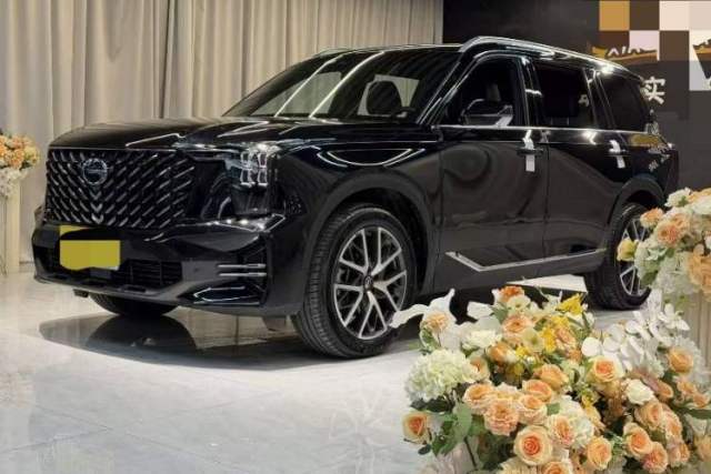 Ojetý GAC Trumpchi GS8 2024 Linghang Series 2.0 TGDI Two-Wheel Drive Luxury Smart Connectivity Version