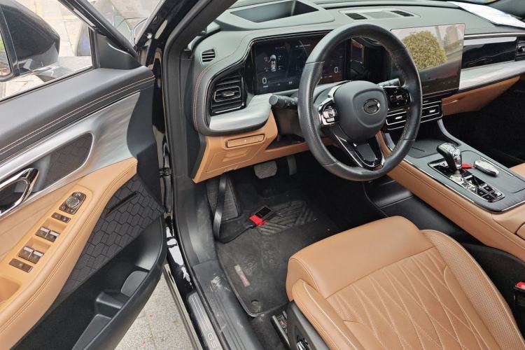 Used GAC Trumpchi GS8 2024 Dual-Motor Series 2.0TM Two-Wheel Drive Premium Edition Driver Seat