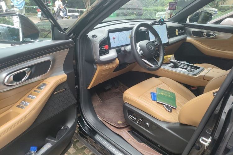 Used GAC Trumpchi GS8 2024 Linghang Series 2.0 TGDI Two-Wheel Drive Luxury Smart Connectivity Version Driver Seat