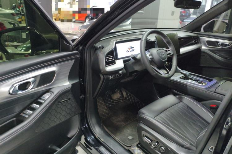 Used GAC Trumpchi GS8 2024 Linghang Series 2.0 TGDI Two-Wheel Drive Luxury Smart Connectivity Version Driver Seat