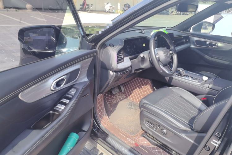 Used GAC Trumpchi GS8 2024 Linghang Series 2.0 TGDI Two-Wheel Drive Luxury Smart Connectivity Version Driver Seat