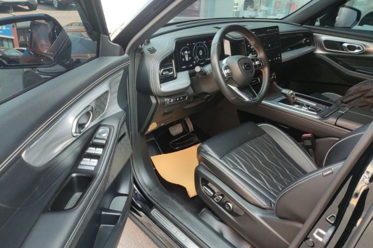 Used GAC Trumpchi GS8 2024 Linghang Series 2.0 TGDI Two-Wheel Drive Luxury Smart Connectivity Version Driver Seat