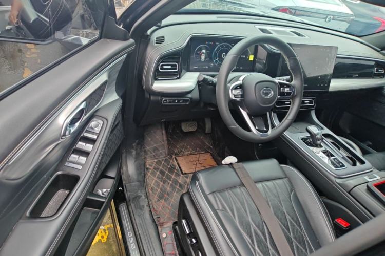 Used GAC Trumpchi GS8 2024 Linghang Series 2.0 TGDI Two-Wheel Drive Luxury Smart Connectivity Version Driver Seat