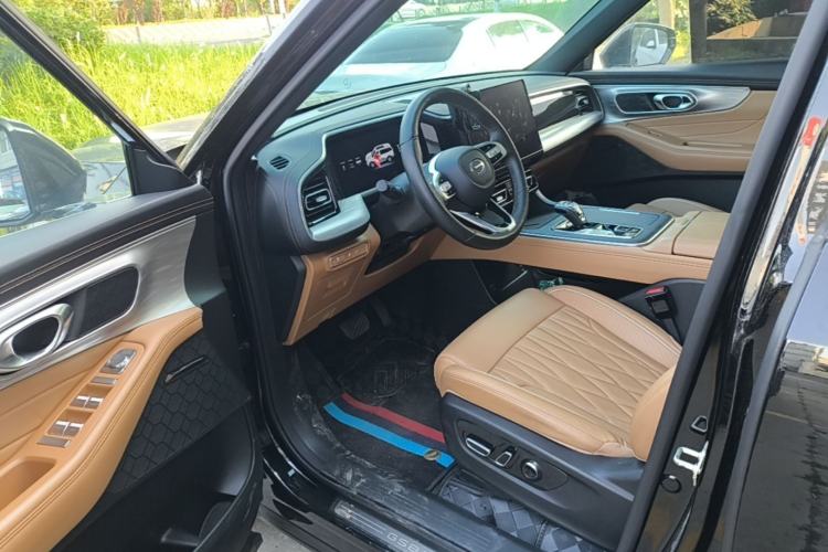 Used GAC Trumpchi GS8 2024 Linghang Series 2.0 TGDI Two-Wheel Drive Luxury Smart Connectivity Version Driver Seat