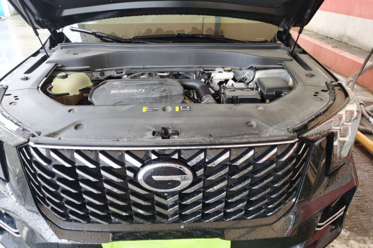 Used GAC Trumpchi GS8 2024 Linghang Series 2.0 TGDI Two-Wheel Drive Luxury Smart Connectivity Version Engine Bay