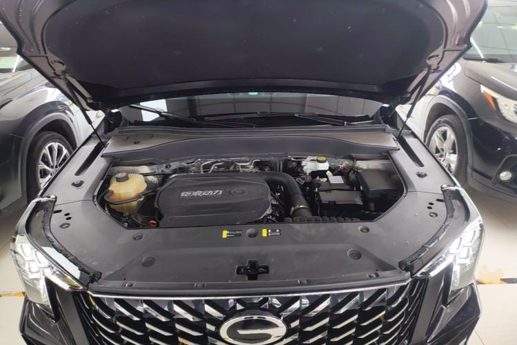 Used GAC Trumpchi GS8 2024 Linghang Series 2.0 TGDI Two-Wheel Drive Luxury Smart Connectivity Version Engine Bay