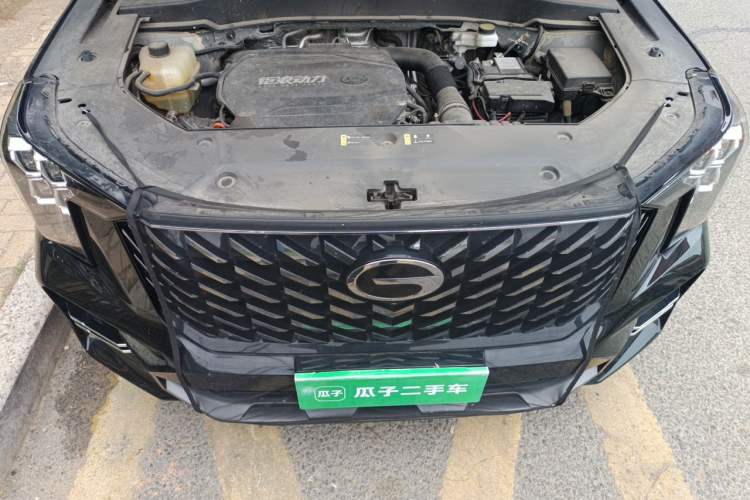 Used GAC Trumpchi GS8 2024 Linghang Series 2.0 TGDI Two-Wheel Drive Luxury Smart Connectivity Version Engine Bay