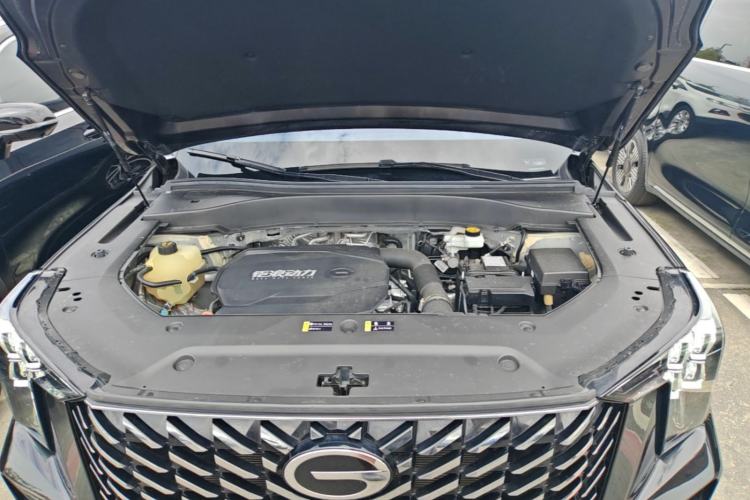 Used GAC Trumpchi GS8 2024 Linghang Series 2.0 TGDI Four-Wheel Drive Luxury Smart Connectivity Version Engine Bay