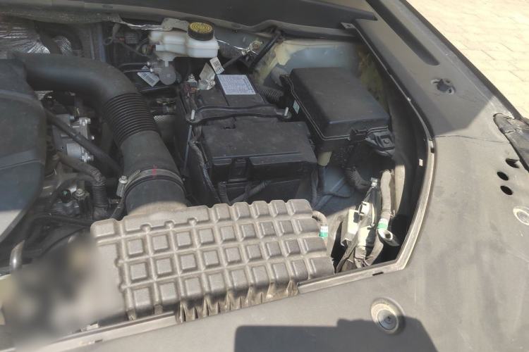 Used GAC Trumpchi GS8 2024 Linghang Series 2.0 TGDI Two-Wheel Drive Luxury Smart Connectivity Version Engine Bay Left