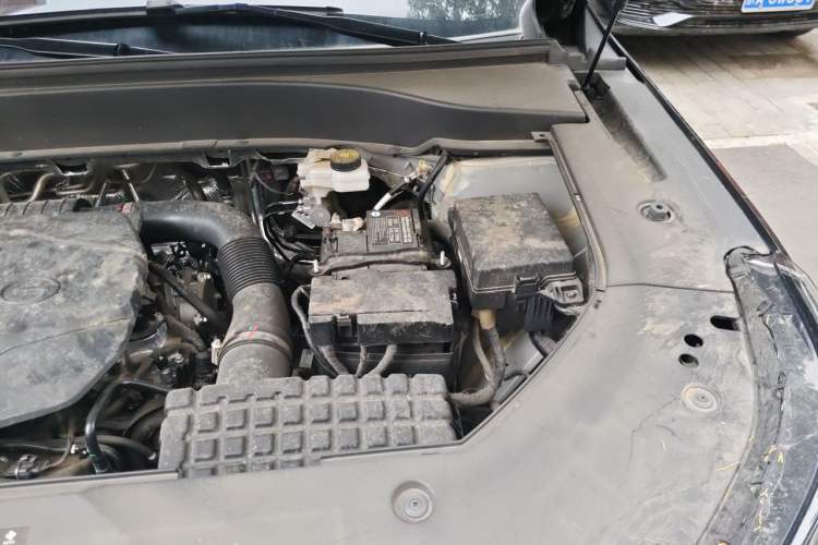 Used GAC Trumpchi GS8 2024 Linghang Series 2.0 TGDI Two-Wheel Drive Luxury Smart Connectivity Version Engine Bay Left