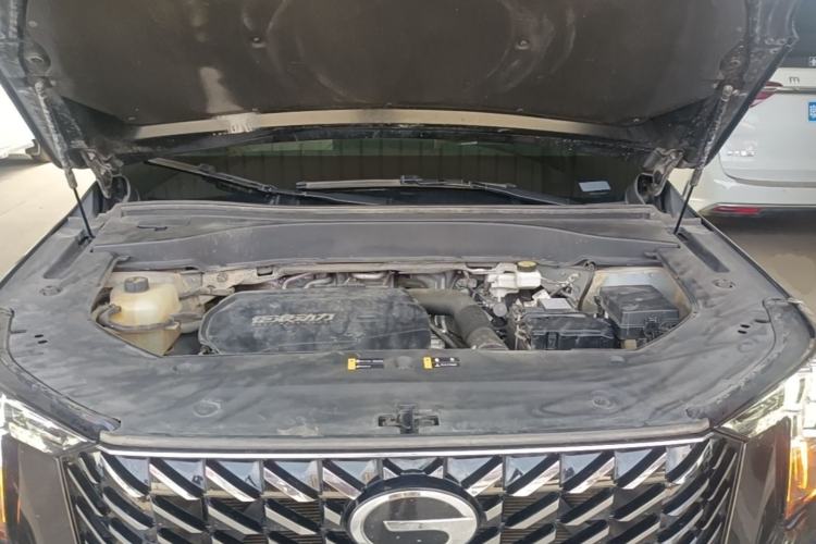Used GAC Trumpchi GS8 2024 Linghang Series 2.0 TGDI Two-Wheel Drive Luxury Smart Connectivity Version Engine Bay