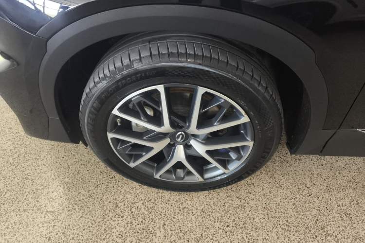 Used GAC Trumpchi GS8 2024 Linghang Series 2.0 TGDI Two-Wheel Drive Luxury Smart Connectivity Version Exterior 1
