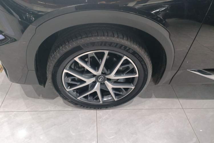 Used GAC Trumpchi GS8 2024 Linghang Series 2.0 TGDI Two-Wheel Drive Luxury Smart Connectivity Version Exterior 4