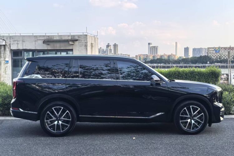 Used GAC Trumpchi GS8 2024 Linghang Series 2.0 TGDI Two-Wheel Drive Luxury Smart Connectivity Version Exterior 8