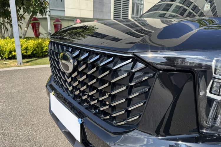 Used GAC Trumpchi GS8 2024 Linghang Series 2.0 TGDI Two-Wheel Drive Luxury Smart Connectivity Version Exterior 9