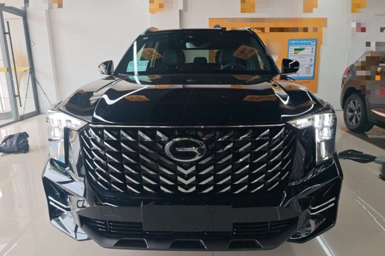 Used GAC Trumpchi GS8 2024 Linghang Series 2.0 TGDI Two-Wheel Drive Luxury Smart Connectivity Version Front