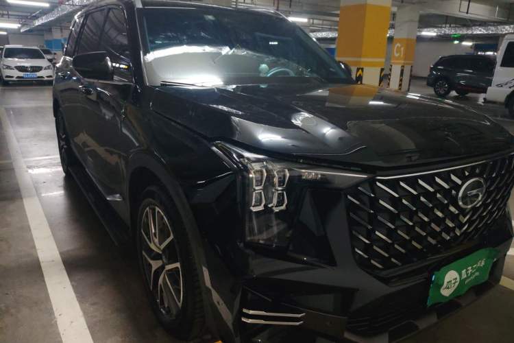 Used GAC Trumpchi GS8 2024 Linghang Series 2.0 TGDI Two-Wheel Drive Luxury Smart Connectivity Version Front Right 45 Deg