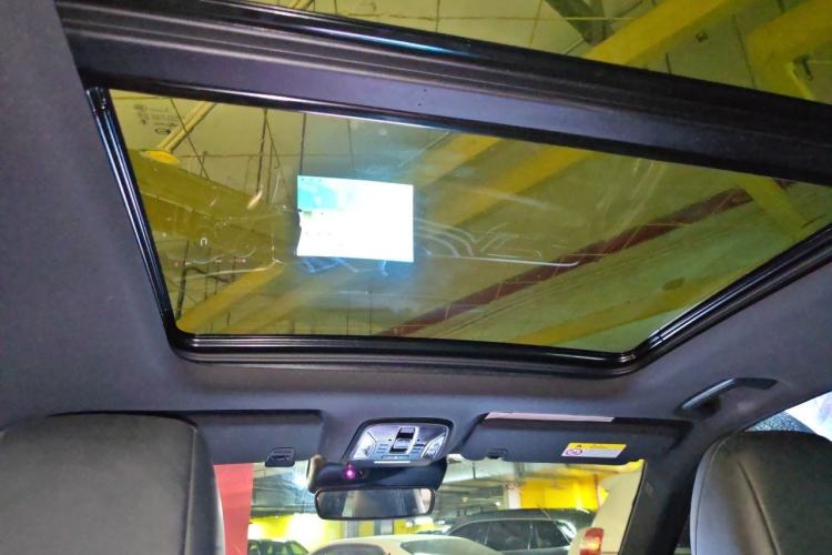 Used GAC Trumpchi GS8 2024 Linghang Series 2.0 TGDI Two-Wheel Drive Luxury Smart Connectivity Version Headliner