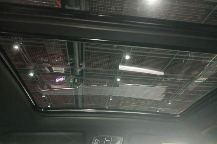 Used GAC Trumpchi GS8 2024 Linghang Series 2.0 TGDI Two-Wheel Drive Luxury Smart Connectivity Version Headliner