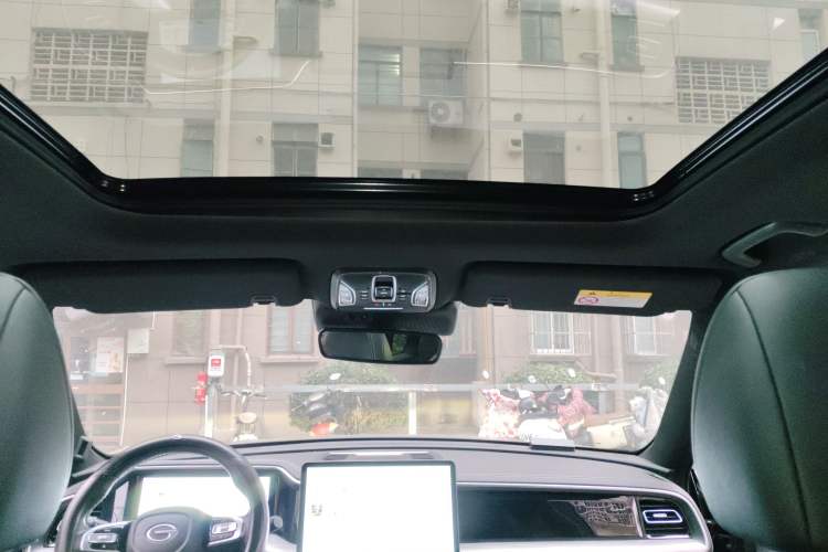 Used GAC Trumpchi GS8 2024 Linghang Series 2.0 TGDI Two-Wheel Drive Luxury Smart Connectivity Version Headliner