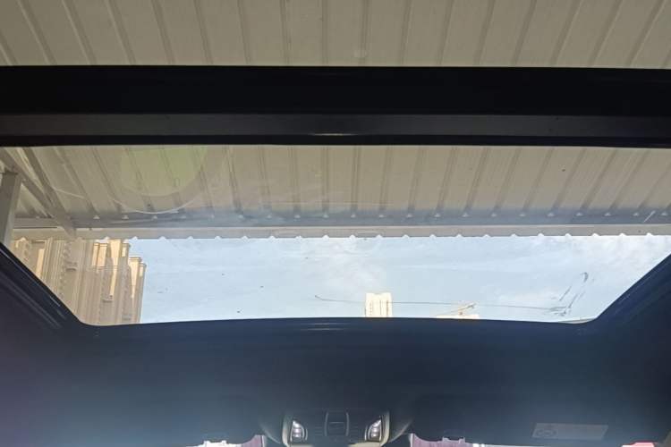 Used GAC Trumpchi GS8 2024 Linghang Series 2.0 TGDI Two-Wheel Drive Luxury Smart Connectivity Version Headliner