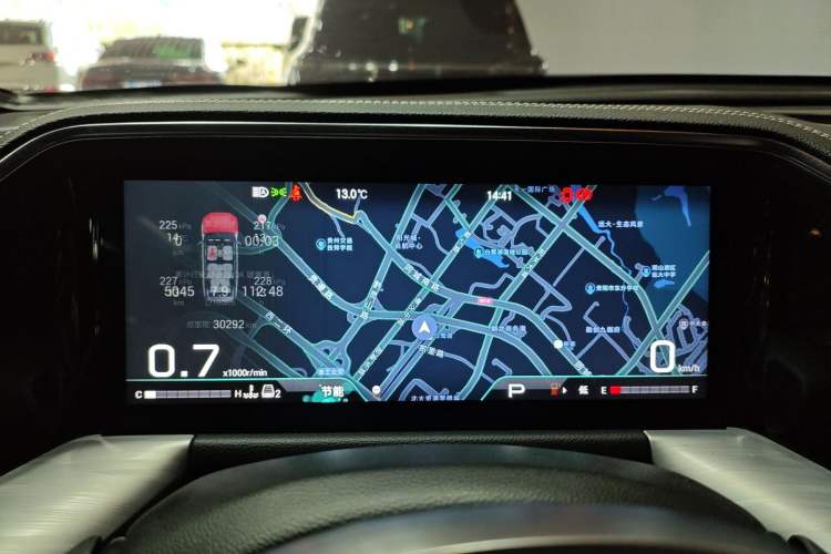 Used GAC Trumpchi GS8 2024 Linghang Series 2.0 TGDI Two-Wheel Drive Luxury Smart Connectivity Version Instrument Cluster