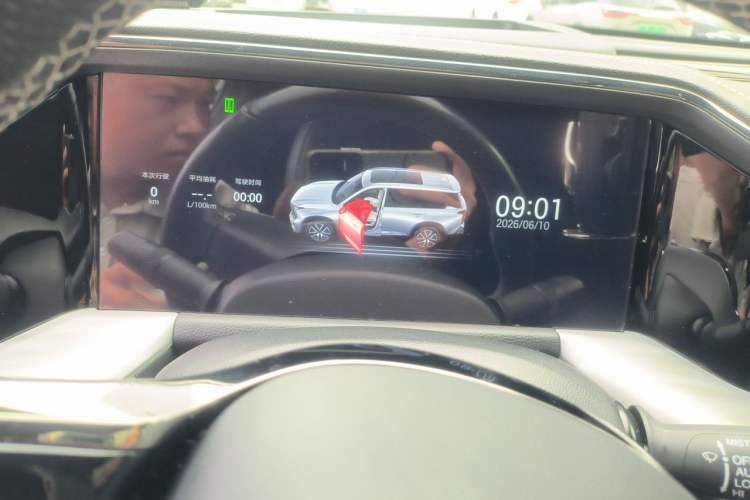 Used GAC Trumpchi GS8 2024 Dual-Motor Series 2.0TM Two-Wheel Drive Premium Edition Instrument Cluster