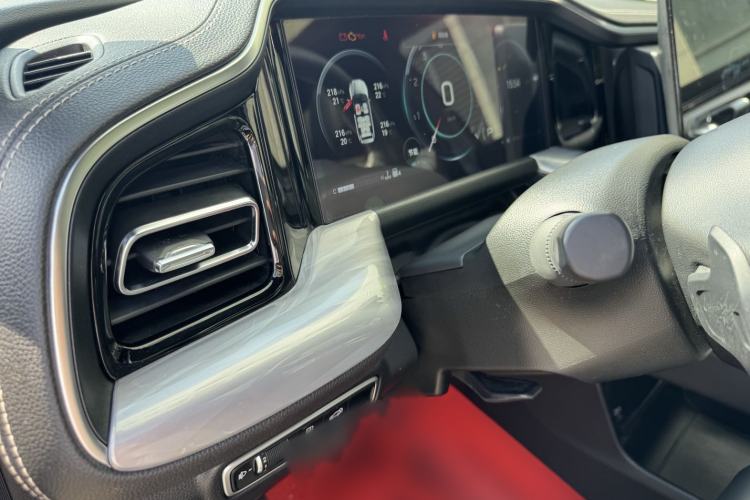 Used GAC Trumpchi GS8 2024 Linghang Series 2.0 TGDI Two-Wheel Drive Luxury Smart Connectivity Version Interior 11