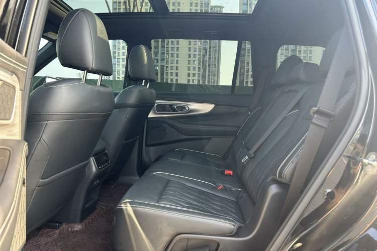 Used GAC Trumpchi GS8 2024 Linghang Series 2.0 TGDI Two-Wheel Drive Luxury Smart Connectivity Version Interior 2