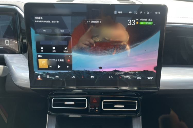 Used GAC Trumpchi GS8 2024 Linghang Series 2.0 TGDI Two-Wheel Drive Luxury Smart Connectivity Version Interior 3