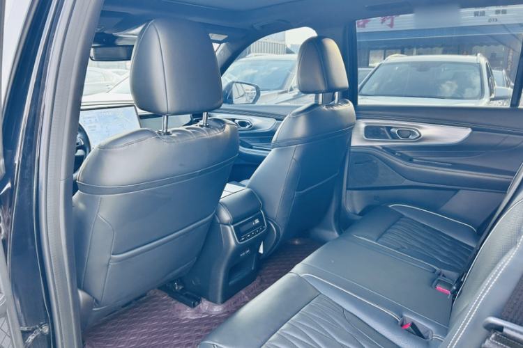 Used GAC Trumpchi GS8 2024 Linghang Series 2.0 TGDI Two-Wheel Drive Luxury Smart Connectivity Version Interior 5