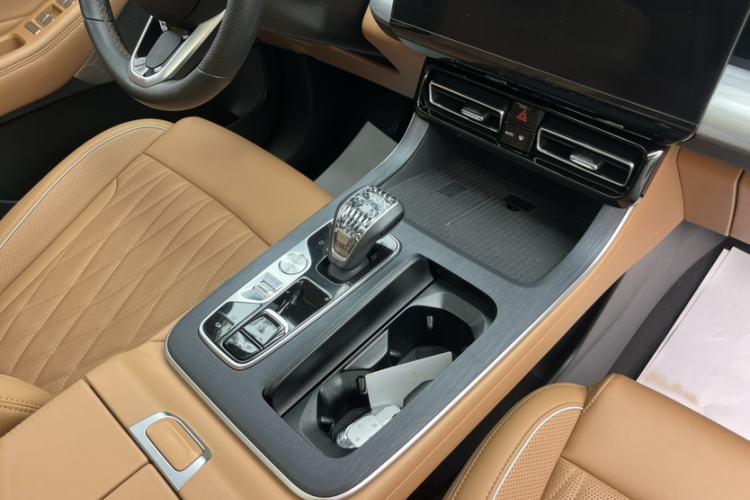 Used GAC Trumpchi GS8 2024 Linghang Series 2.0 TGDI Four-Wheel Drive Luxury Smart Connectivity Version Interior 7