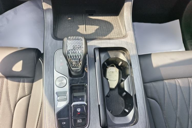 Used GAC Trumpchi GS8 2024 Linghang Series 2.0 TGDI Two-Wheel Drive Luxury Smart Connectivity Version Interior 8