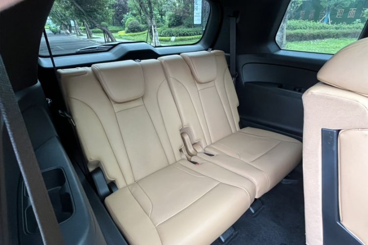 Used GAC Trumpchi GS8 2024 Linghang Series 2.0 TGDI Four-Wheel Drive Luxury Smart Connectivity Version Interior 9
