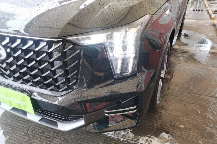Used GAC Trumpchi GS8 2024 Linghang Series 2.0 TGDI Two-Wheel Drive Luxury Smart Connectivity Version Left Front Headlight