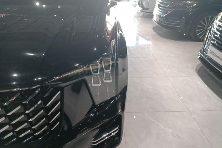 Used GAC Trumpchi GS8 2024 Linghang Series 2.0 TGDI Two-Wheel Drive Luxury Smart Connectivity Version Left Front Headlight