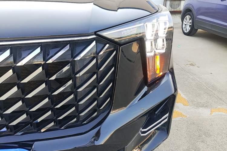 Used GAC Trumpchi GS8 2024 Linghang Series 2.0 TGDI Two-Wheel Drive Luxury Smart Connectivity Version Left Front Headlight