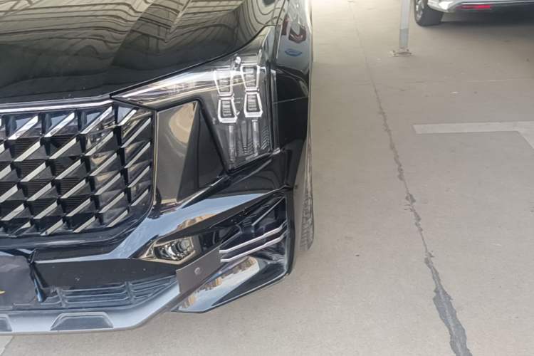 Used GAC Trumpchi GS8 2024 Linghang Series 2.0 TGDI Two-Wheel Drive Luxury Smart Connectivity Version Left Front Headlight