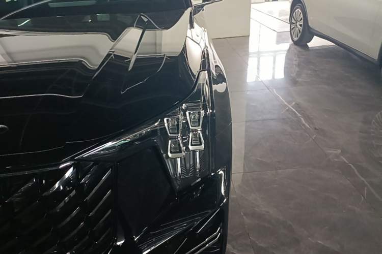 Used GAC Trumpchi GS8 2024 Linghang Series 2.0 TGDI Four-Wheel Drive Luxury Smart Connectivity Version Left Front Headlight