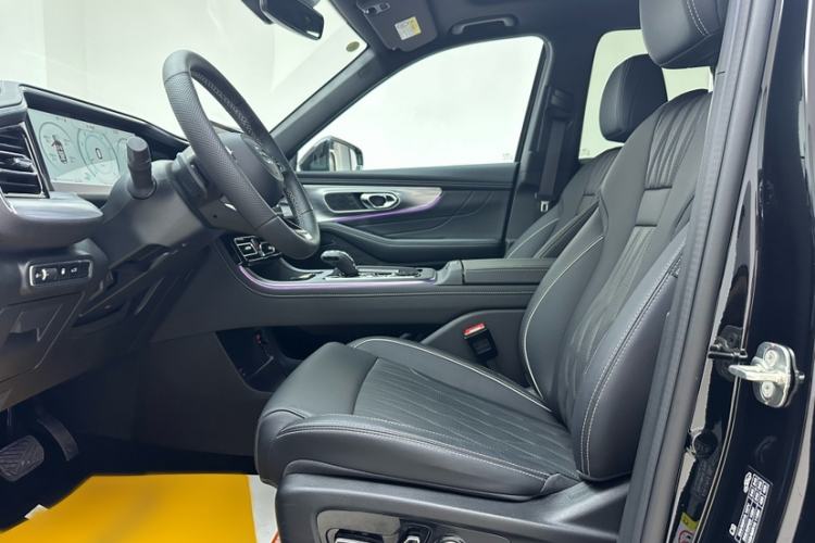 Used GAC Trumpchi GS8 2024 Linghang Series 2.0 TGDI Two-Wheel Drive Luxury Smart Connectivity Version Left Front Seat