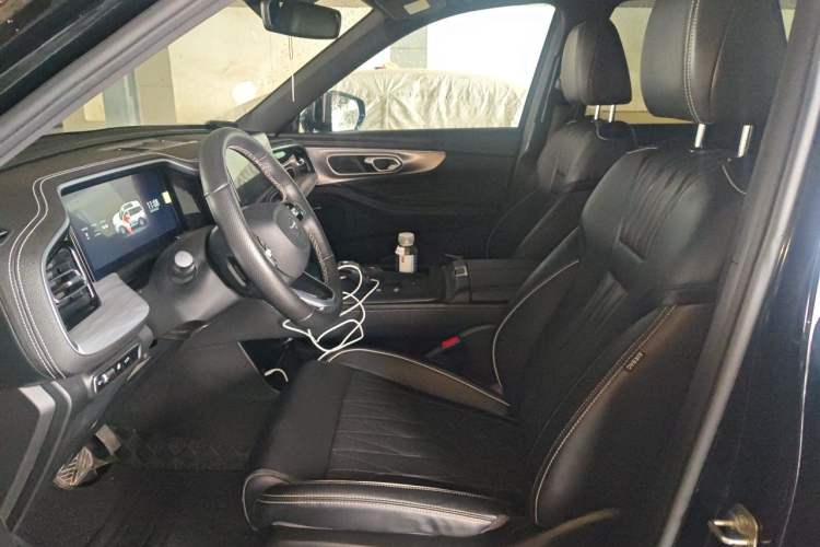Used GAC Trumpchi GS8 2024 Linghang Series 2.0 TGDI Two-Wheel Drive Luxury Smart Connectivity Version Left Front Seat