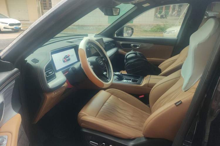 Used GAC Trumpchi GS8 2024 Linghang Series 2.0 TGDI Two-Wheel Drive Luxury Smart Connectivity Version Left Front Seat