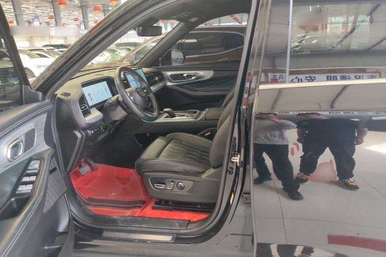 Used GAC Trumpchi GS8 2024 Linghang Series 2.0 TGDI Two-Wheel Drive Luxury Smart Connectivity Version Left Front Seat