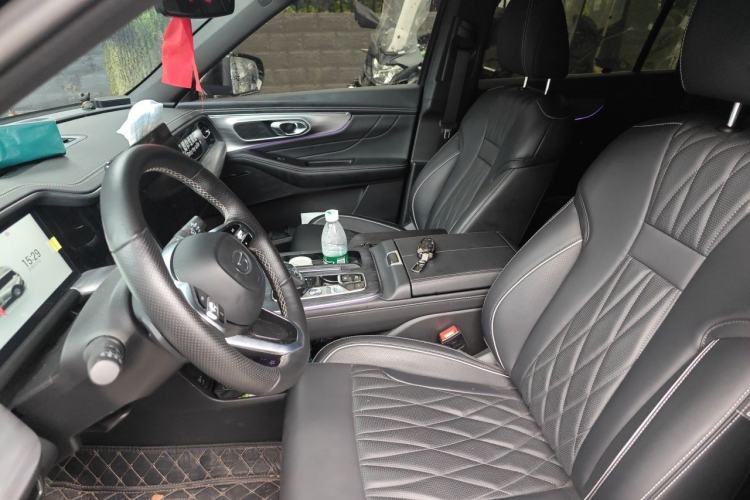 Used GAC Trumpchi GS8 2024 Linghang Series 2.0 TGDI Two-Wheel Drive Luxury Smart Connectivity Version Left Front Seat