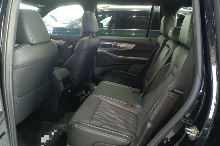 Used GAC Trumpchi GS8 2024 Linghang Series 2.0 TGDI Two-Wheel Drive Luxury Smart Connectivity Version Left Rear Seat