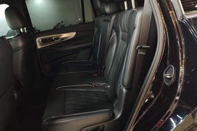 Used GAC Trumpchi GS8 2024 Linghang Series 2.0 TGDI Two-Wheel Drive Luxury Smart Connectivity Version Left Rear Seat