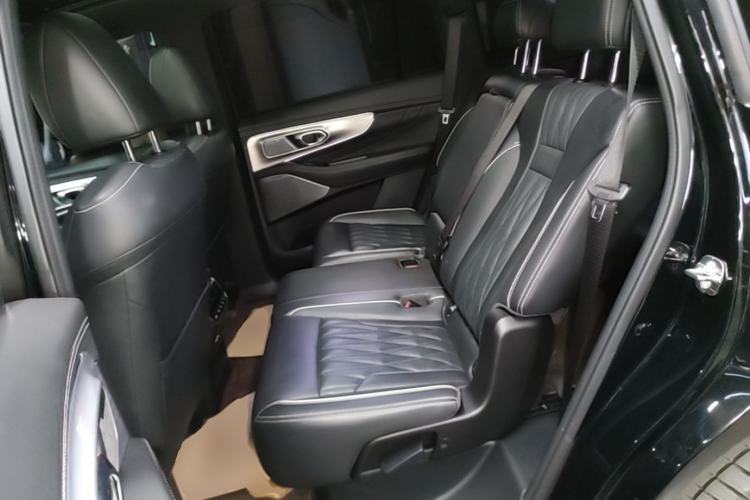 Used GAC Trumpchi GS8 2024 Linghang Series 2.0 TGDI Four-Wheel Drive Luxury Smart Connectivity Version Left Rear Seat